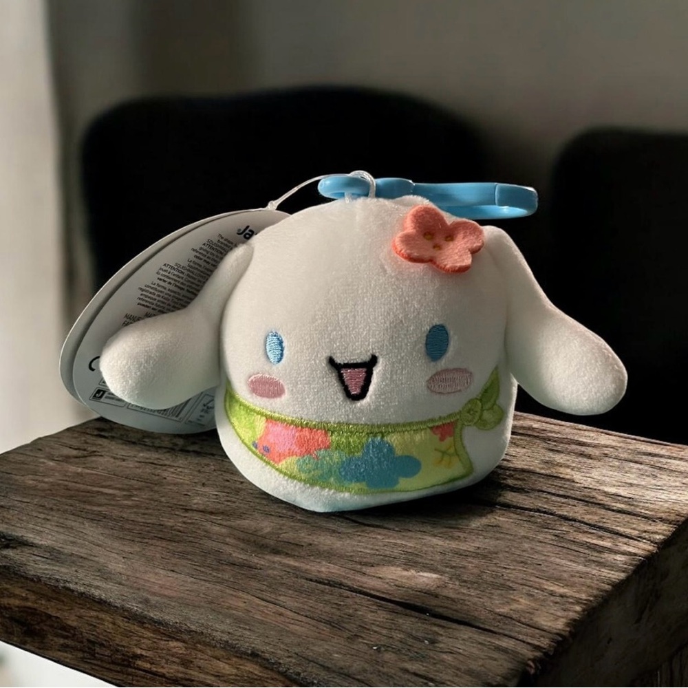 Cinnamoroll Squishmallow with Bag Clip
